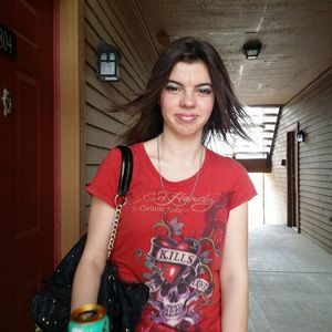 Meet your Posher, Nicole